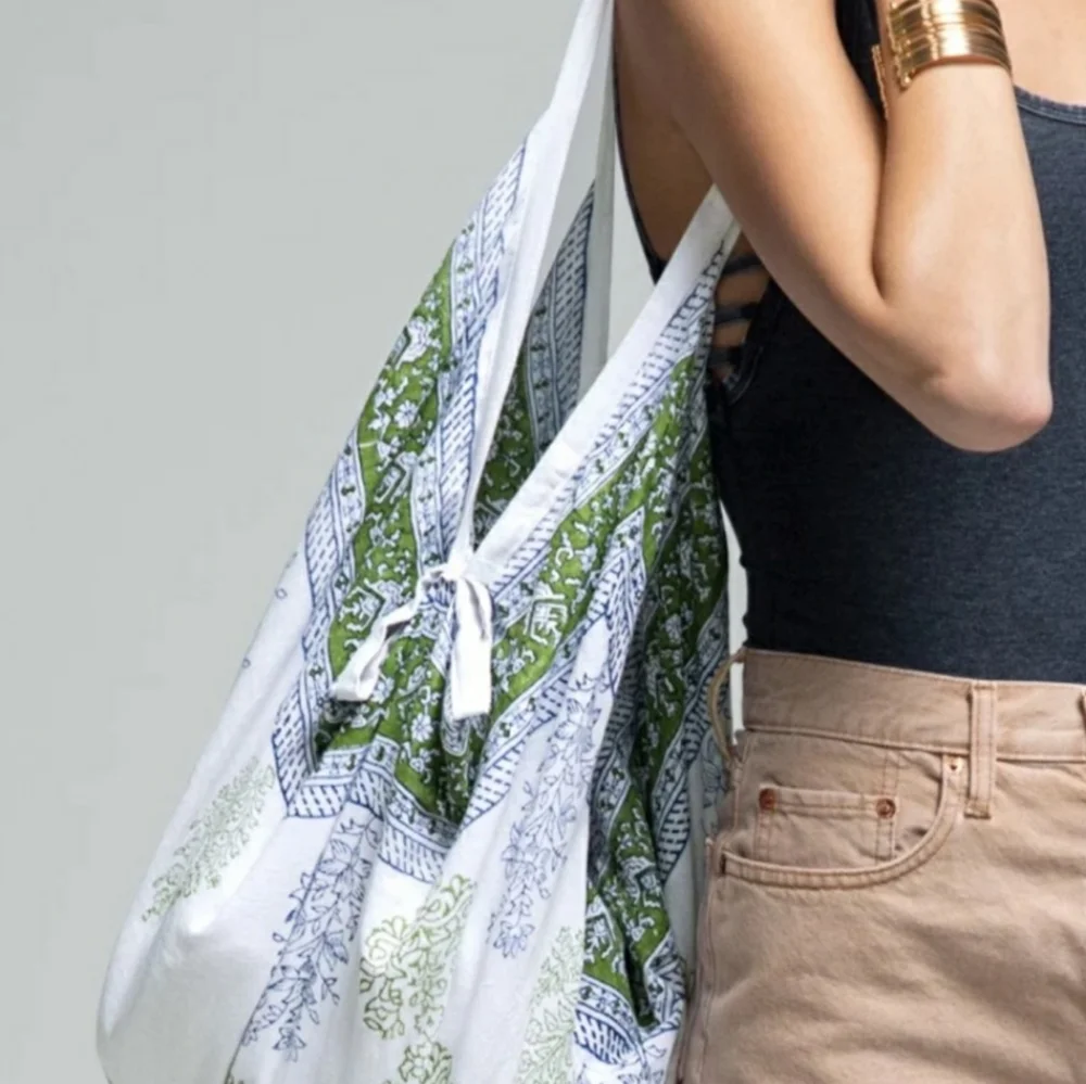 1 left😀NWT Ruggine twist and shout boho bag - Picture 6 of 8